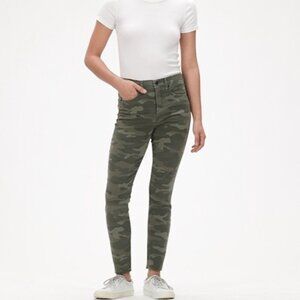Gap High Rise True Skinny Ankle Jeans in Camo with Secret Smoothing Pockets 28
